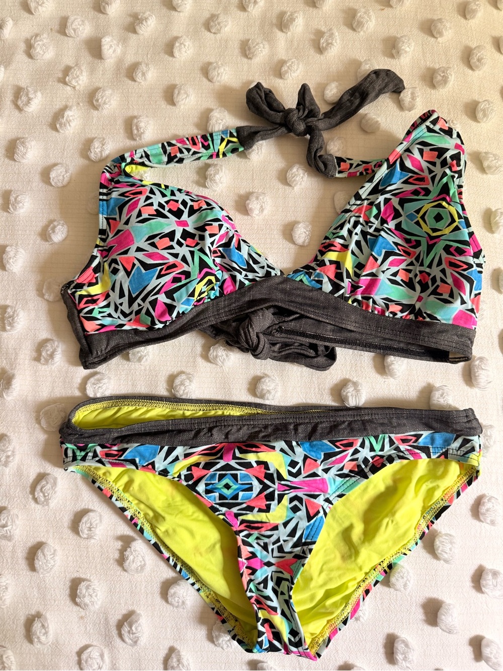 Size M Coco Rave Neon Geo Print Bikini — Black, Pink, Blue, Yellow, Green